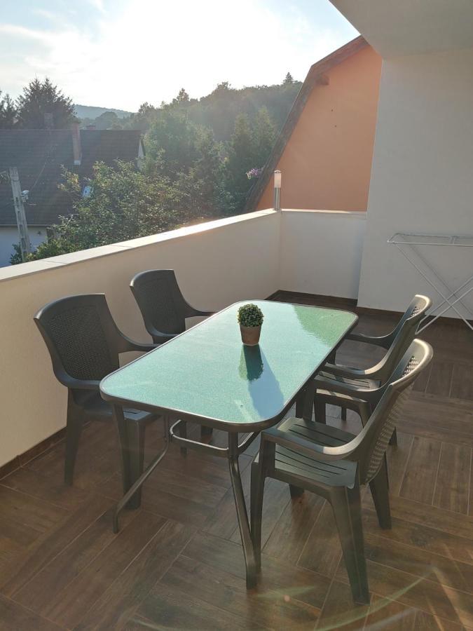 Fiesta Apartman 미슈콜츠 외부 사진