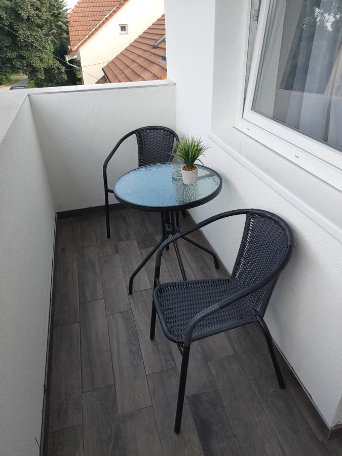 Fiesta Apartman 미슈콜츠 외부 사진