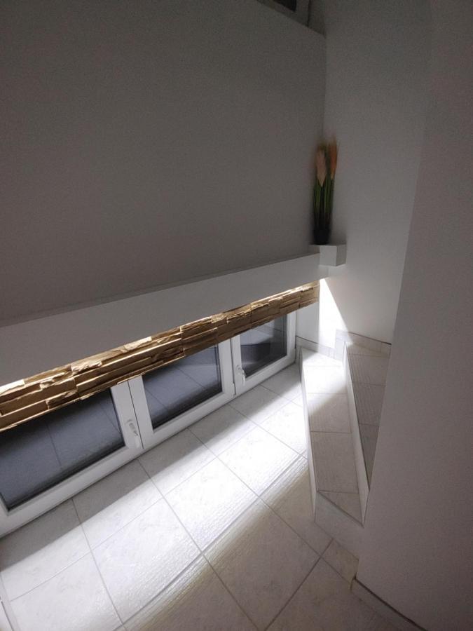 Fiesta Apartman 미슈콜츠 외부 사진