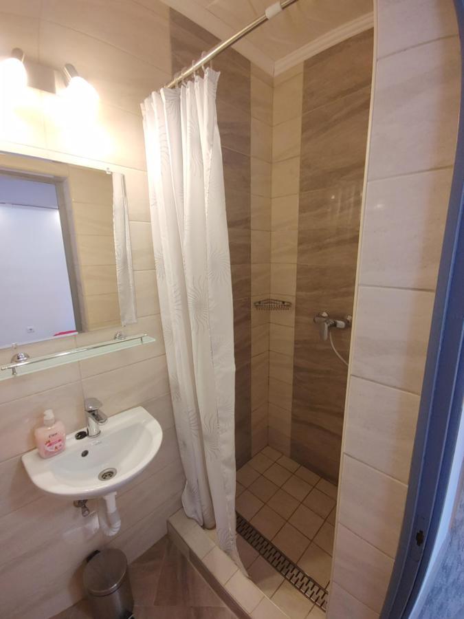Fiesta Apartman 미슈콜츠 외부 사진