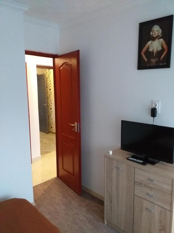 Fiesta Apartman 미슈콜츠 외부 사진